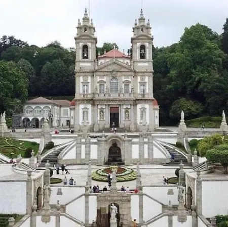 Liberdade Royal Esquerdo Apartment *